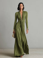 Abito Lungo Verde Oliva in Seta Elastico con Profondo Scollo a V e Dettagli Arricciati, Abito Maxi Glamour