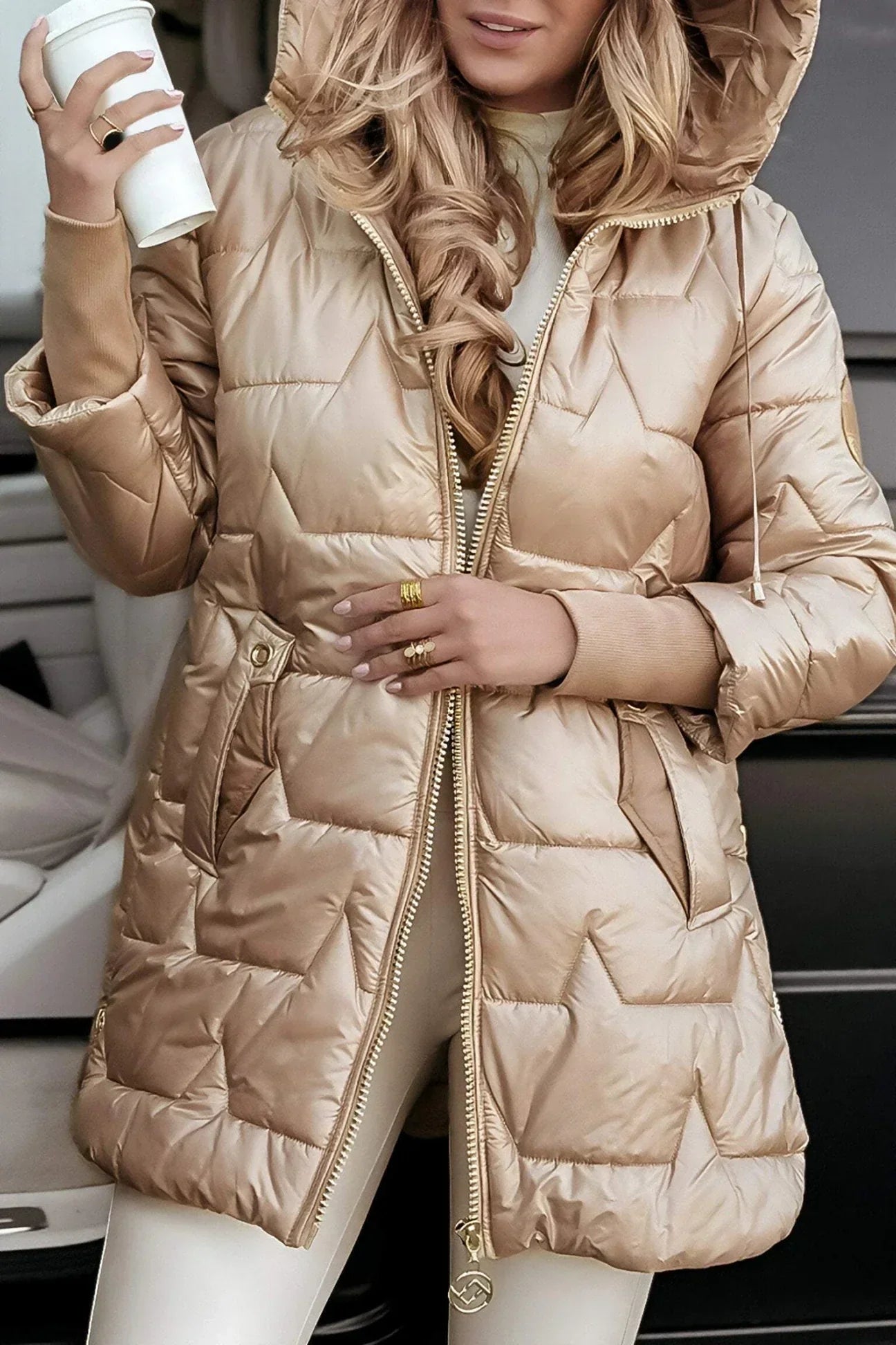 Nolwen | Cappotto Invernale Elegante con Cappuccio e Imbottitura